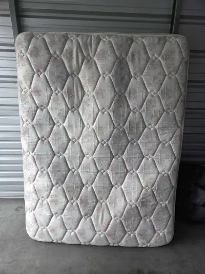 *Delivery Queen Mattress , View more