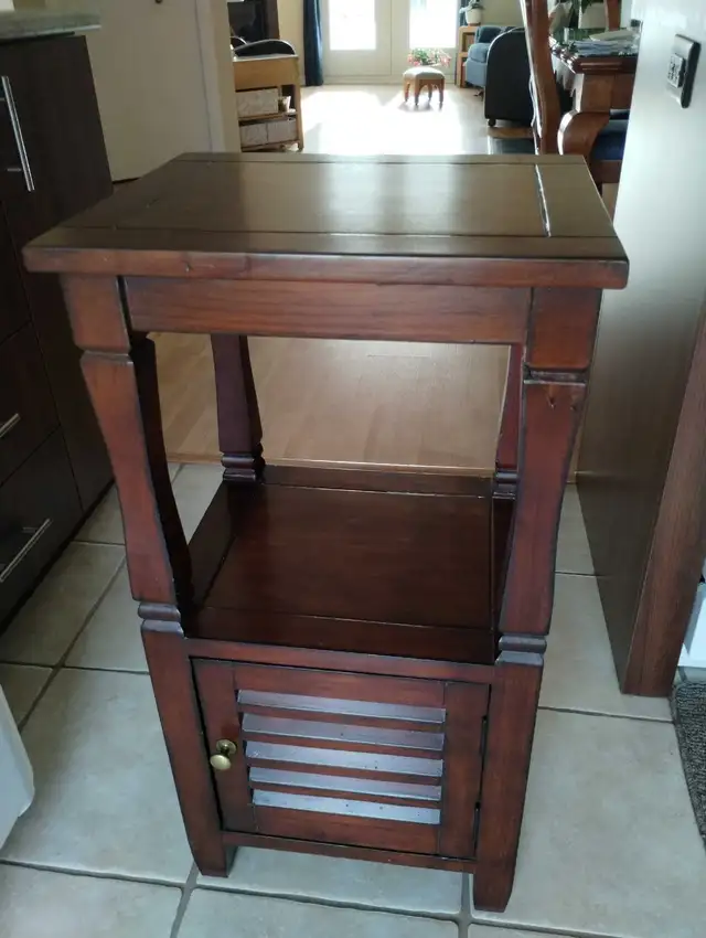 Meuble d'appoint in Other in Laval / North Shore - Image 2