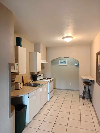 Room for rent in men's shared accommodation house. Availible immediately. Rent will be pro rated to...