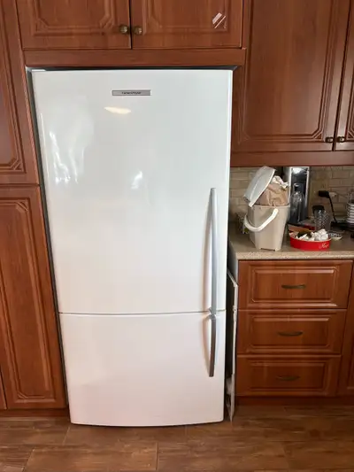 Frigidaire FISHER PAYKEL pour pièces.  CARTE ÉLECTRONIQUE NEUVE , View more