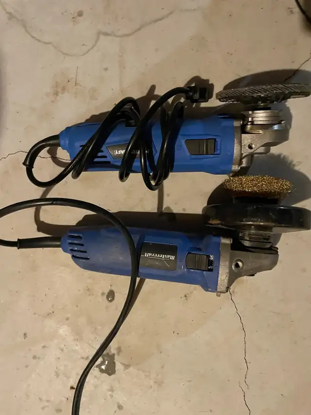 Mastercraft Grinder in Power Tools in Kawartha Lakes - Image 2