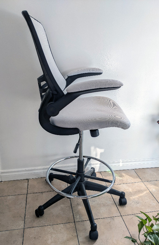 Ergonomic Drafting Chair -$200 OBO in Chairs & Recliners in City of Toronto - Image 3
