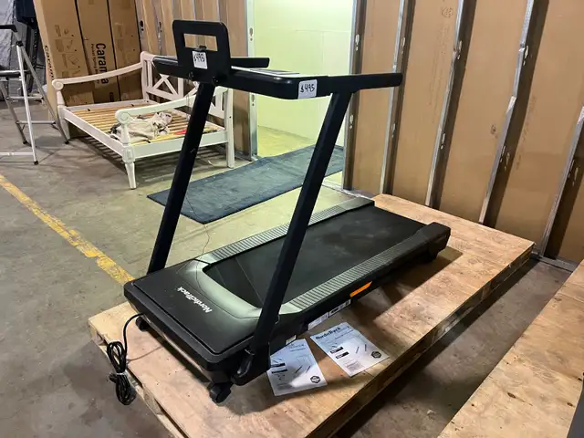 NordicTrac series 5 Treadmill - NEW in Exercise Equipment in Winnipeg - Image 3