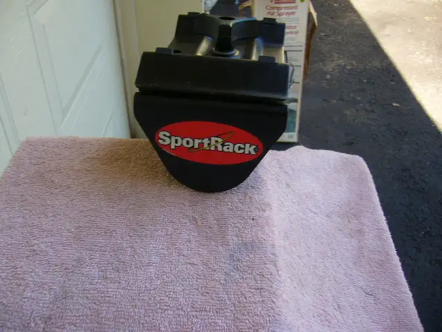 Support pour 2 velos Sport Rack prise de 1 1/4 po. Noir. in Other in Longueuil / South Shore - Image 5