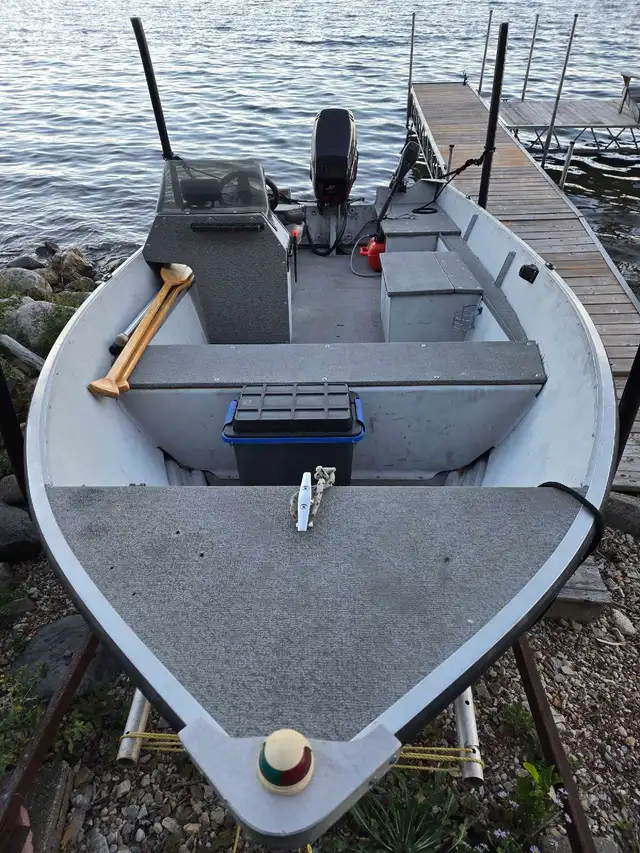 Starcraft 1620 & Mercury 40hp & Trailer in Powerboats & Motorboats in Sudbury - Image 4