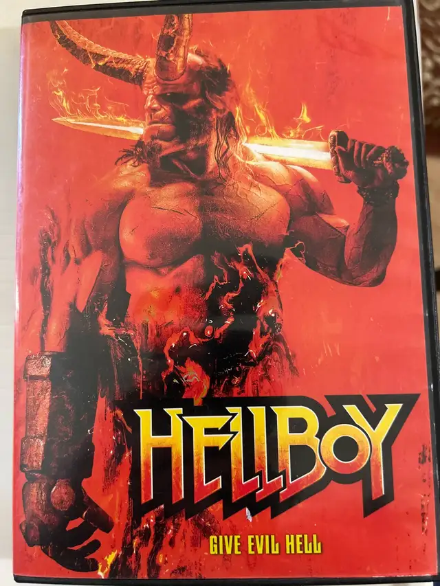 Hellboy DVD bil 7$: in CDs, DVDs & Blu-ray in Lévis - Image 2