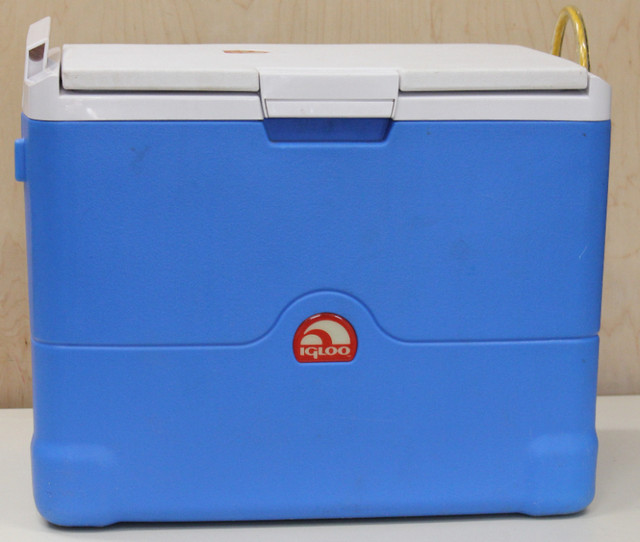 Powered Igloo Cooler - 12 Volt in Fishing, Camping & Outdoors in St. Catharines - Image 4
