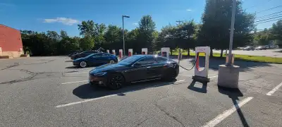 ENGLISH FOLLOWS Tesla Model S AWD 2018 – État exceptionnel Je mets en vente ma Tesla Model S 2018, a...