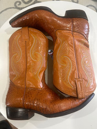 Cowboy boots size 9.5 