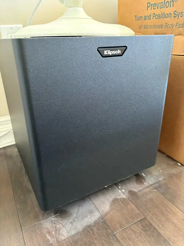 51” LG TV and Klipsch Soundbar512634025725798403