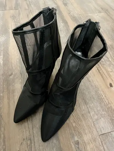 High heel booties, View more
