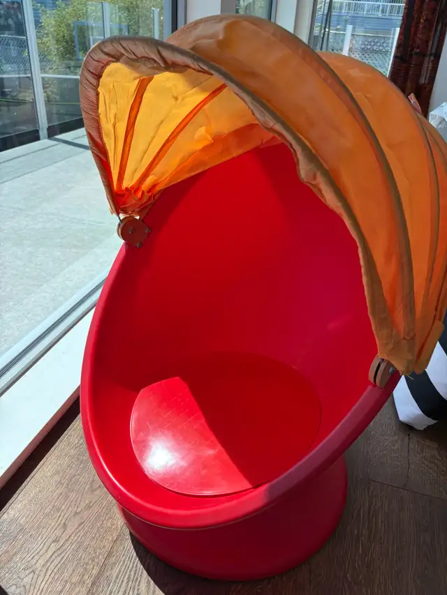 IKEA Swivel Armchair for kids in like new condition. in Chairs & Recliners in Victoria - Image 3