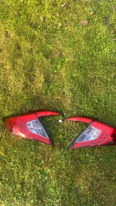 I am sealing my 2017s honda civic taillights. They're working perfectly not damaged. From 2016 to 20...