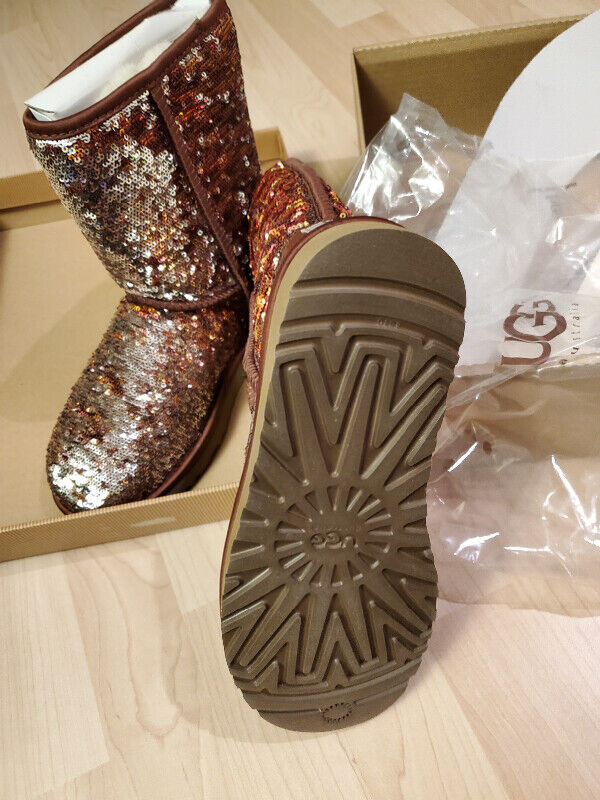 Brand new authentic UGG boots in Women's - Shoes in Markham / York Region - Image 3