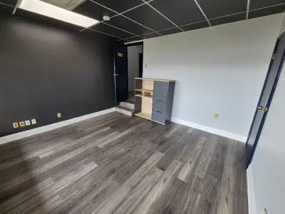 Office Units for Rent Brampton (High Traffic Area)