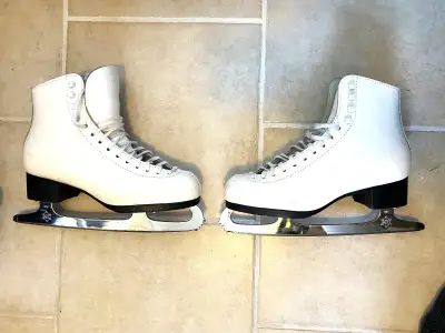 GAM Skates Womens Size 6 1/2 Patins Femme Figure Skates, View more