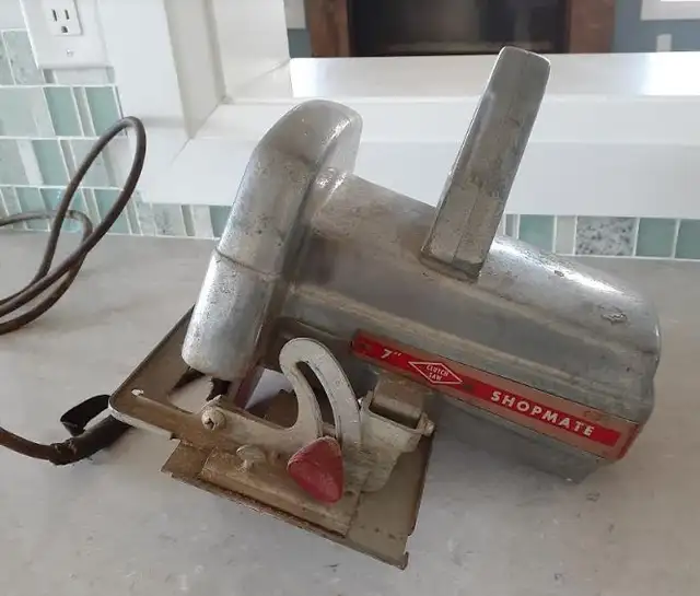 Vintage Shopmate 7" Clutch Saw Circular Saw in Power Tools in Markham / York Region - Image 3