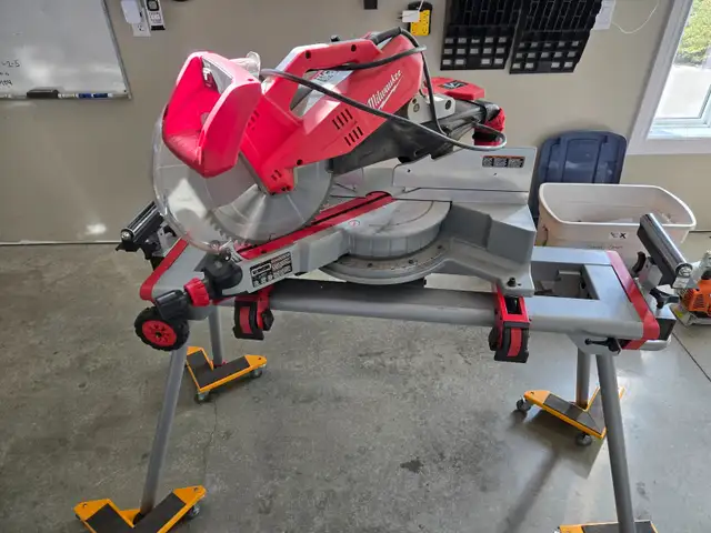 New Condition Milwaukee 12" compound dual beve sliding miter saw in Power Tools in Calgary - Image 6