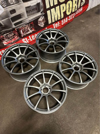 19 inches ADVAN RSII RACING HYPER SILVER CLEAN MAGS 5x114.3