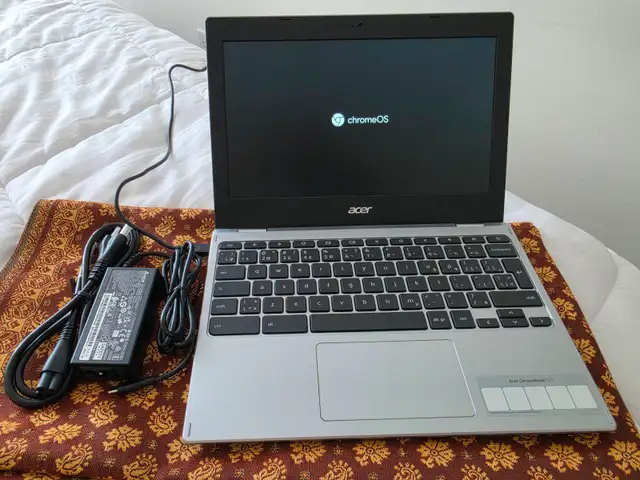 ***LAPTOP ***ACER CHROMEBOOK 311 ***12 INCH in Laptops in Markham / York Region - Image 4