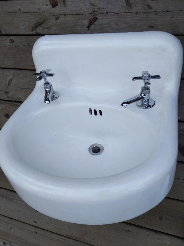 Antique 1910s1920s white cast iron wall mount bathroom sink Plumbing