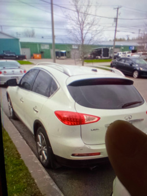 2011 Infiniti EX35 Luxury