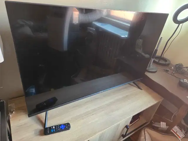 43" Hisense 4K Ultra HD Smart TV (2024)628632711843861224