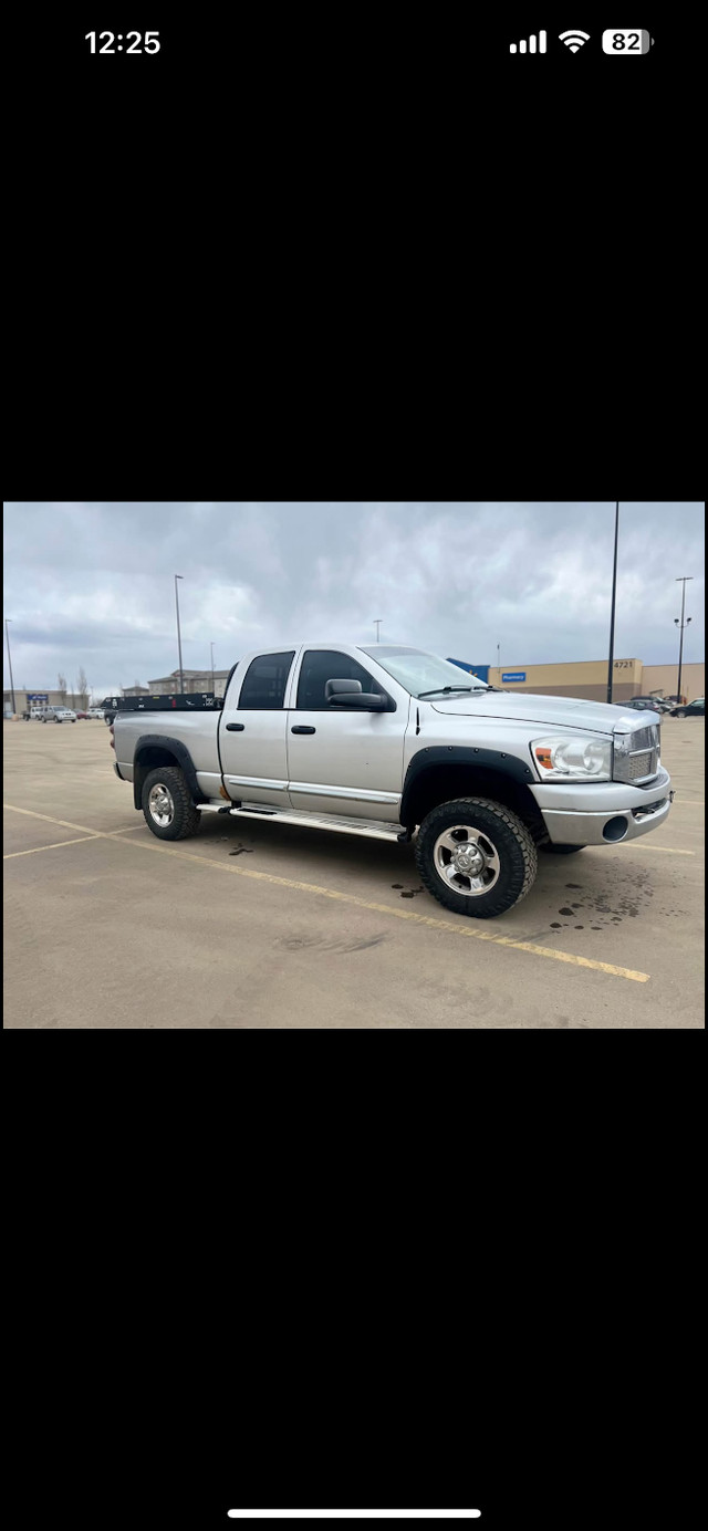 09  Ram 2500 in Cars & Trucks in Red Deer - Image 4