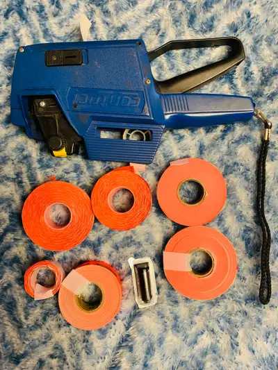 Pricing Gun “Contact” + sticker refills + 1 new ink cartridge Used in good working condition Pickup...