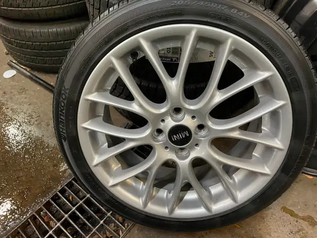 2013 MINI COOPER  TIRES, RIMS, AND SPORT ROCKERS in Tires & Rims in Oakville / Halton Region - Image 6