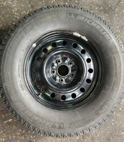 balanced on rims Michelin wintertires 265/70R/17 5x127 bolt pattern 600$ obo. used 50-60% tread left...