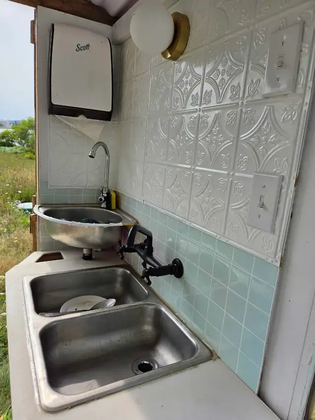 mobile ice  cream trailer  in Travel Trailers & Campers in Bridgewater - Image 9