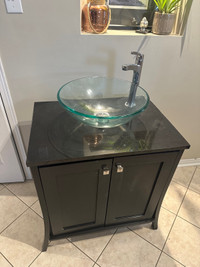 Bathroom vanity with vessel sink 