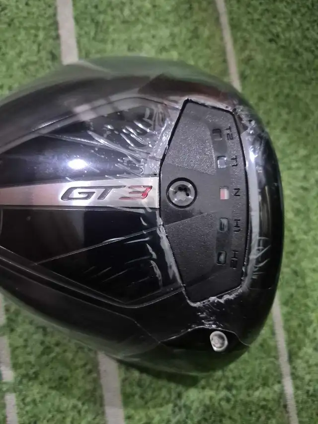 GT1 GT2 GT3 GT4 Titleist Driver Heads Premium Shafts in Golf in St. Catharines - Image 3