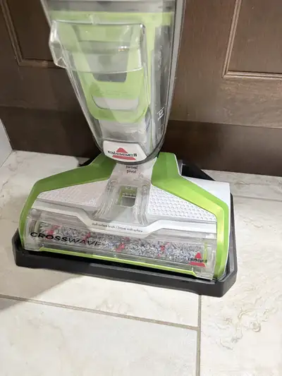 Bought last year. Used 3, maybe 4 times. Not needed. In New condition. Paid 300$. Great for tile, ha...