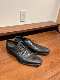 Clarks Black Leather Dress shoes - size 10.5 mens