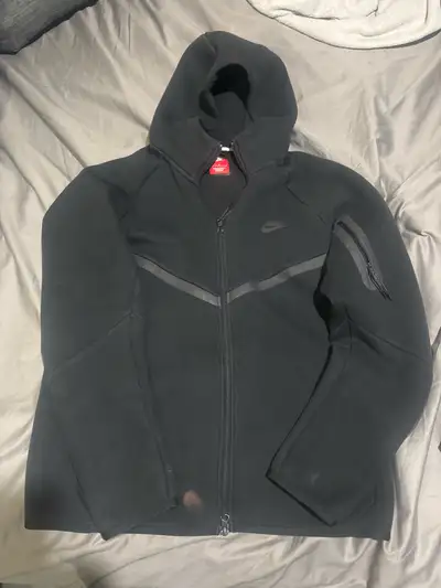 Nike hoodie (medium), View more