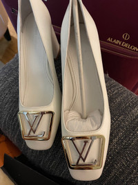 Lv white shoes