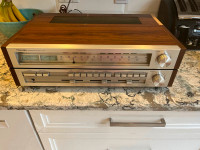 Vintage Toshiba Stereo Receiver