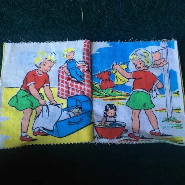 Vintage Baby Items in Arts & Collectibles in Hamilton - Image 10