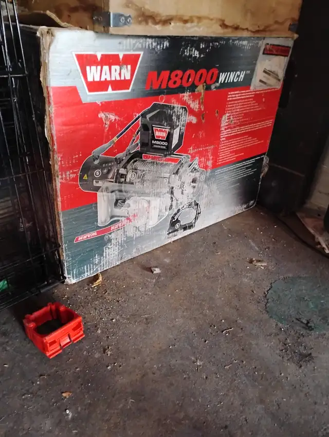 Warn M8 (M8000) Winch - 26502 (BNIB) $600 retail $1500+ in Snowmobiles in City of Toronto - Image 2