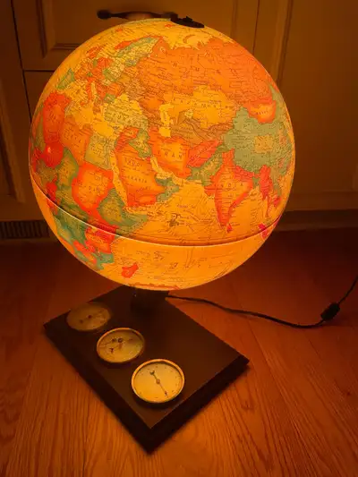 Vintage lighted lamp globe, View more