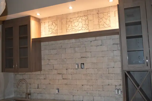 Professional Tile Setter – Kitchen Backsplashes & More