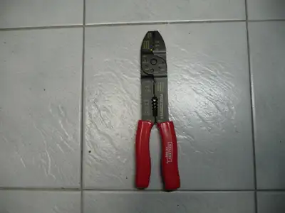 SELLERY Wire Stripper/Cutter/Crimper, View more