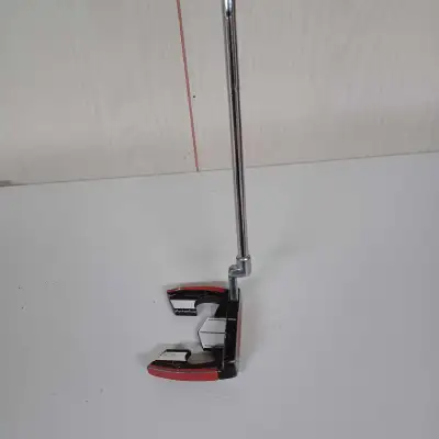 Putter,voir photos, Vente rapide du week-end seulement. 25 $