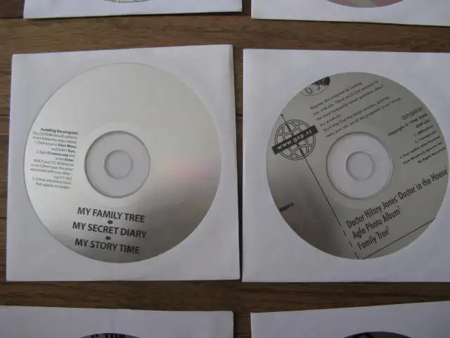 Vintage Windows PC software + FREE DVD drive for desktop PC in Desktop Computers in City of Montréal - Image 7