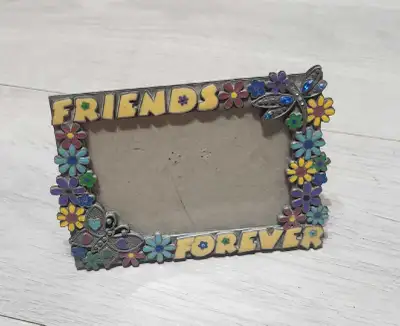 4X6 Friends Forever "Glow In The Dark" Picture Frame, View more