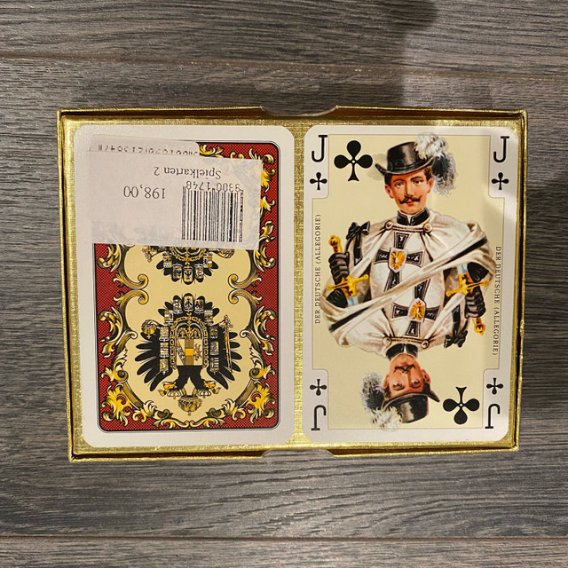 New Vintage Piatnik Austria Imperial Playing Cards in Arts & Collectibles in Markham / York Region - Image 2