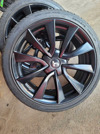 Tesla wheels 19 inches 4 pcs.