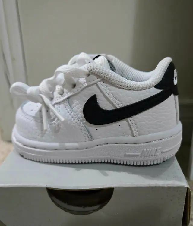 Toddler Nike Air Force 1 (Low tops)62863279530115123